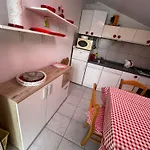 Slavio דירה Ražanj